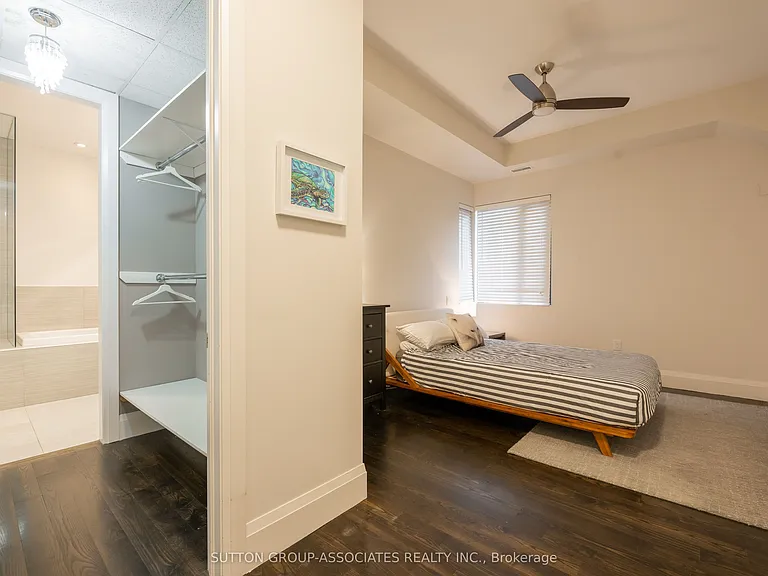 608 Spadina Ave #1 — Photo 21