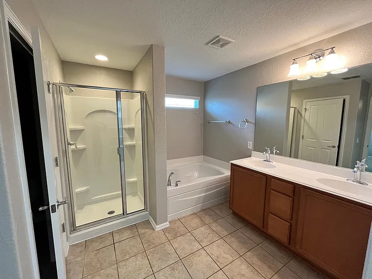 3613 Storm Rdg — Photo 16