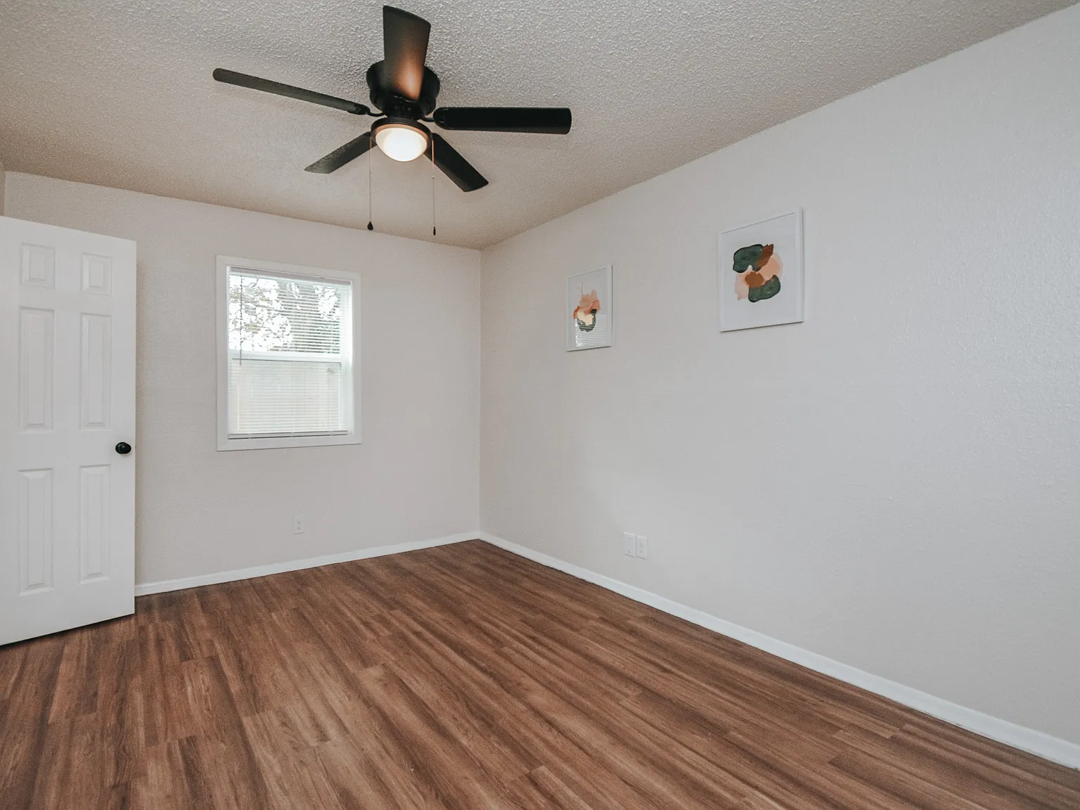 The District Apartments at Brazos — Photo 3
