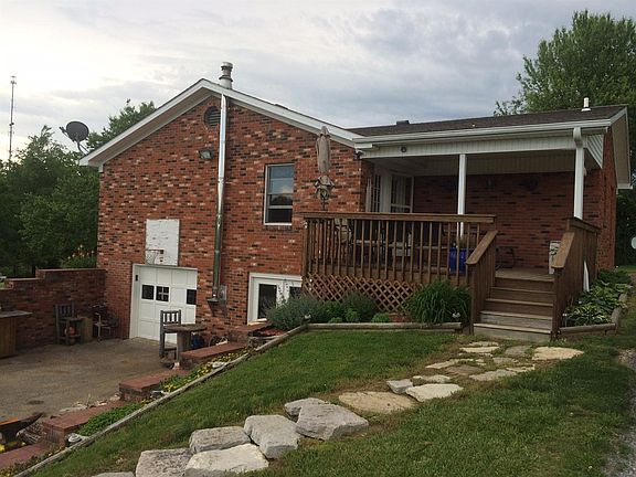 4th image of 225 Wesley Dr
