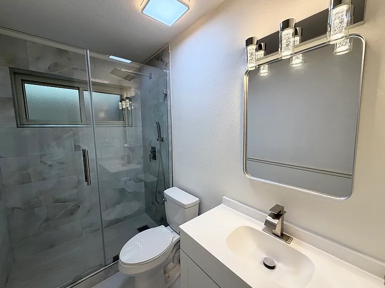 3308 Meadowview Dr — Photo 7