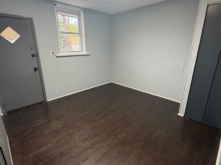 5431 N Mascher St #1 — Photo 6