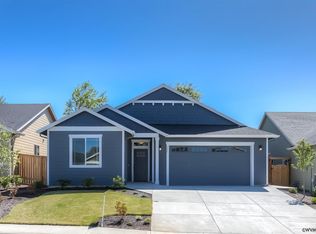 366 SW Applegate Trail Dr, Dallas, OR 97338