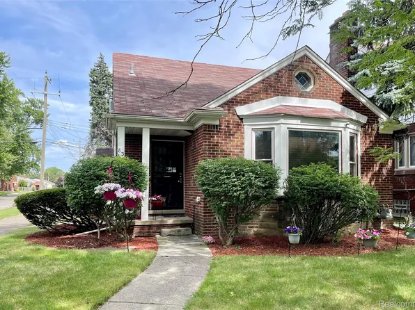 8360 Freda St, Detroit, MI 48204