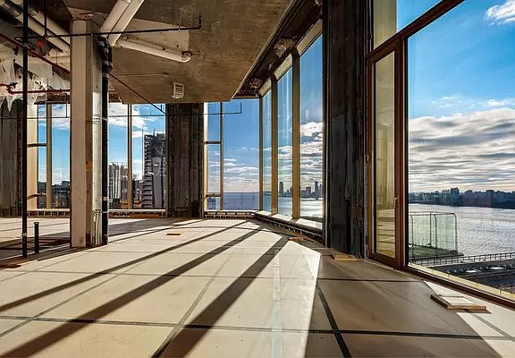 3rd image of 551 W 21st St