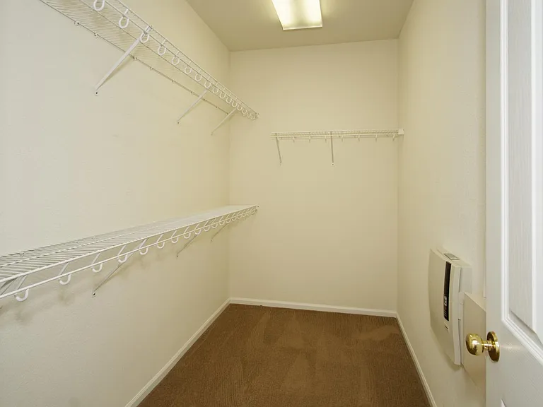 10585 Parkington Ln — Photo 21
