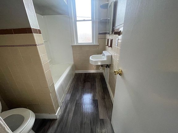 5th image of 1468-1470 S 74th St #1468