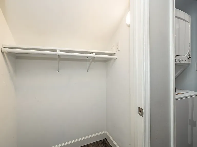 920 S 2nd St #202 — Photo 15