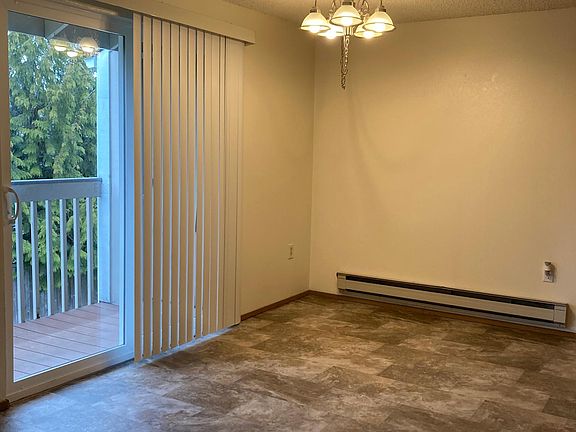 3rd image of 13412 98th Avenue Ct E APT C