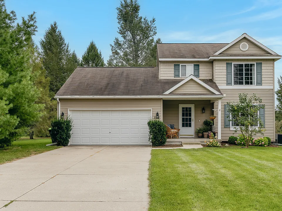 553 Strohm Rd