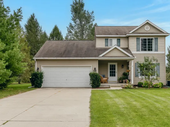 553 Strohm Rd, Traverse City, MI 49696