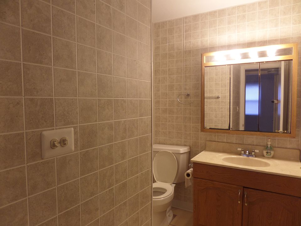 1st image of 145 Ann Ct Unit D