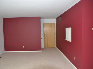 7025 Carriage Hill Dr APT 202, Brecksville, OH 44141