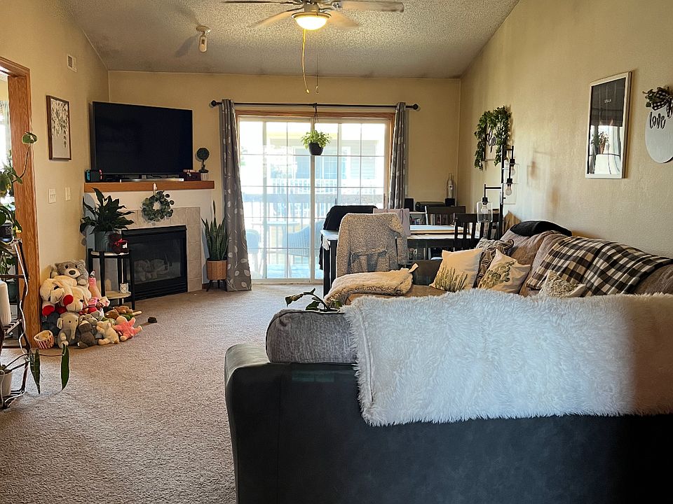 1st image of 80 Cherry Ct APT 5