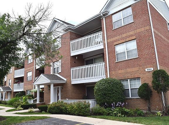 2nd image of 6560 W Belmont Ave #306D