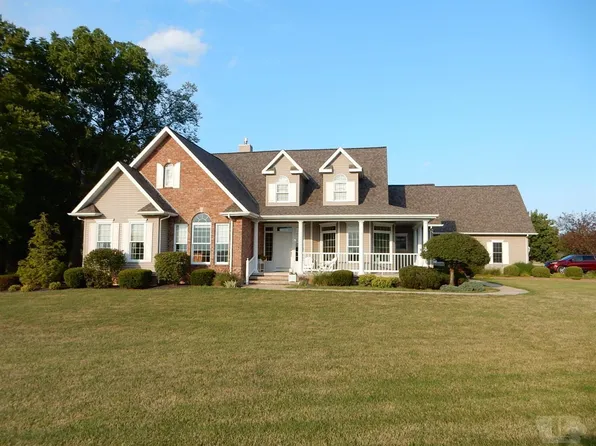 145 Wind River Dr, Hamilton, IL 62341