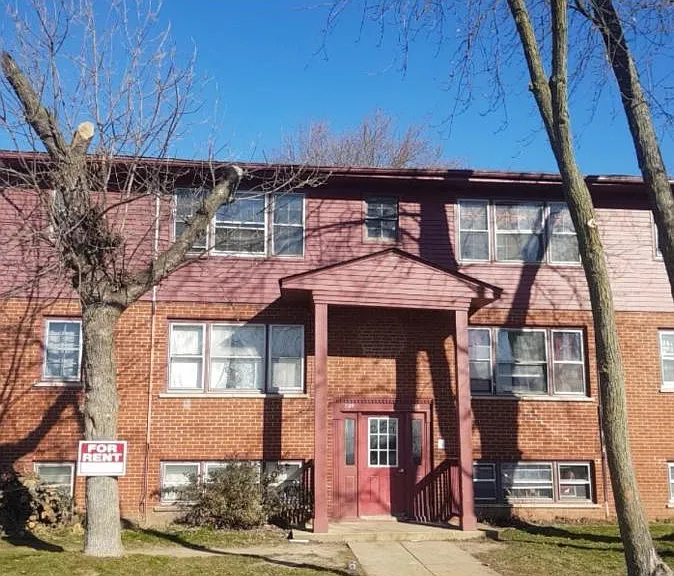 1130 Birch Dr — Photo 1
