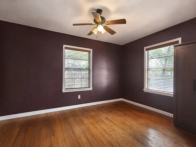 725 Mary Lake Dr — Photo 16