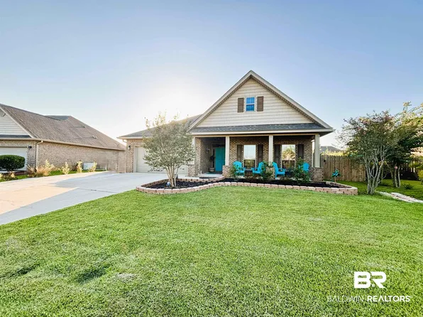 4241 Grove St, Gulf Shores, AL 36542