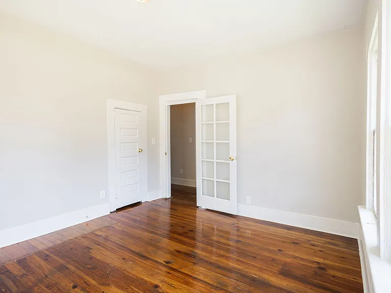 116 N 14th St — Photo 13