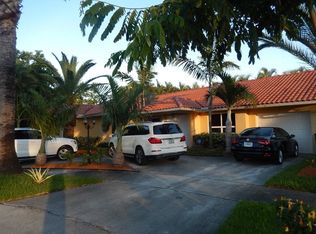 11452 SW 28th Ter, Miami, FL 33165