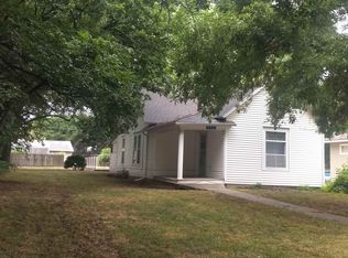 805 Pine St, Halstead, KS 67056