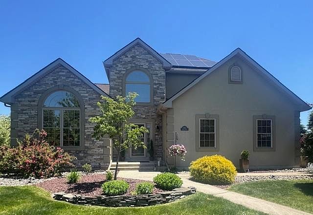 1st image of 305 Indigo Way