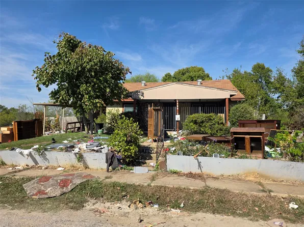 1465 Avenue E, Fort Worth, TX 76104