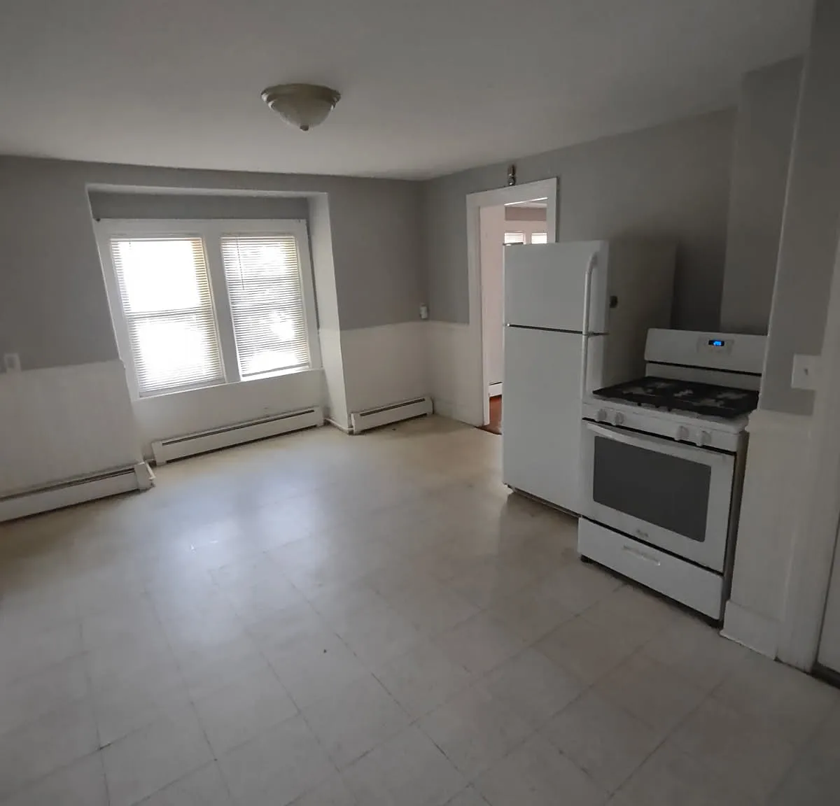 1 bed, 550 sqft, $1,300 — Photo 4