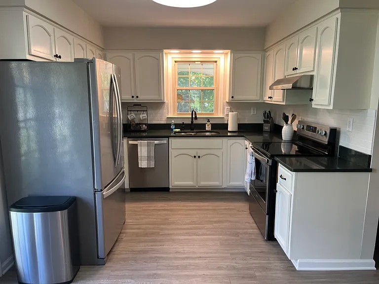 1739 Old Brook Rd — Photo 10