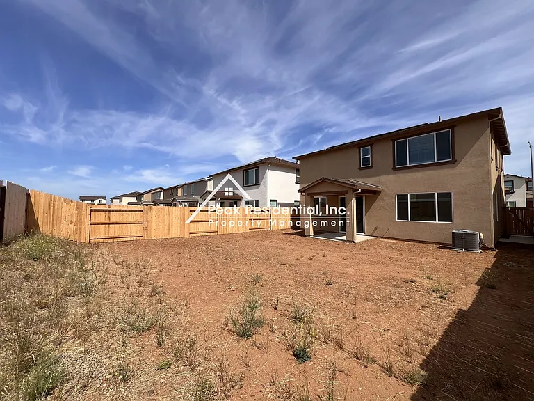 12632 Hereford Ave — Photo 32