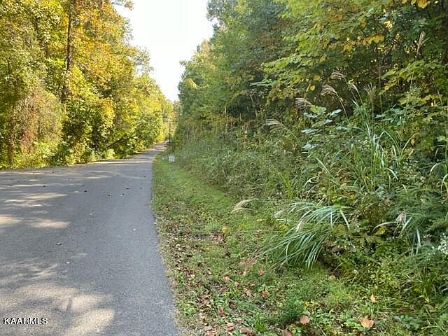 2nd image of Ironwood Ave