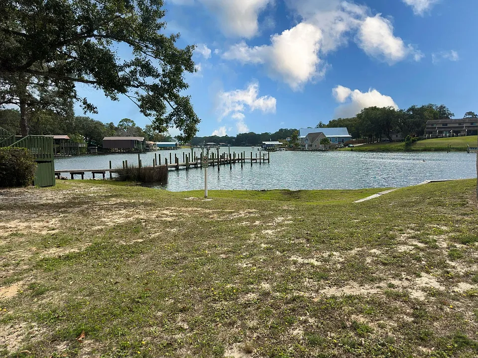 Walk to the water and swim, fish or put your kayak/paddleboard in!