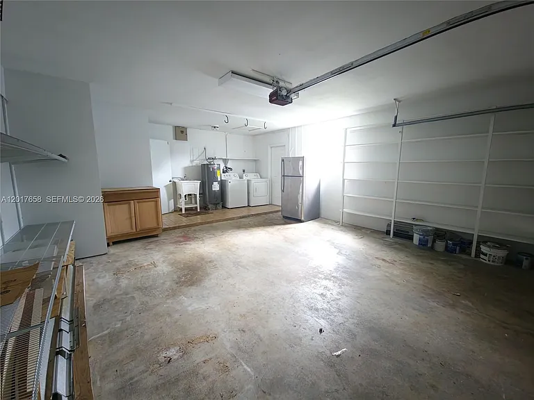 4900 Cleveland St — Photo 25