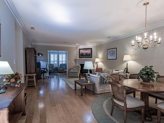 5th image of 923 Millington Park Way