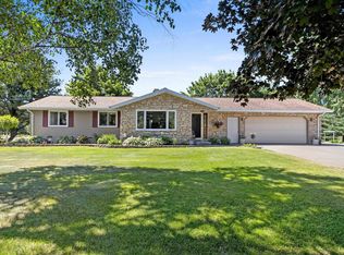 7935 Prairie Rd, Two Rivers, WI 54241