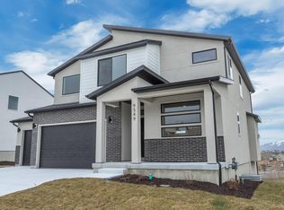 9549 N Aster Dr, Eagle Mountain, UT 84005