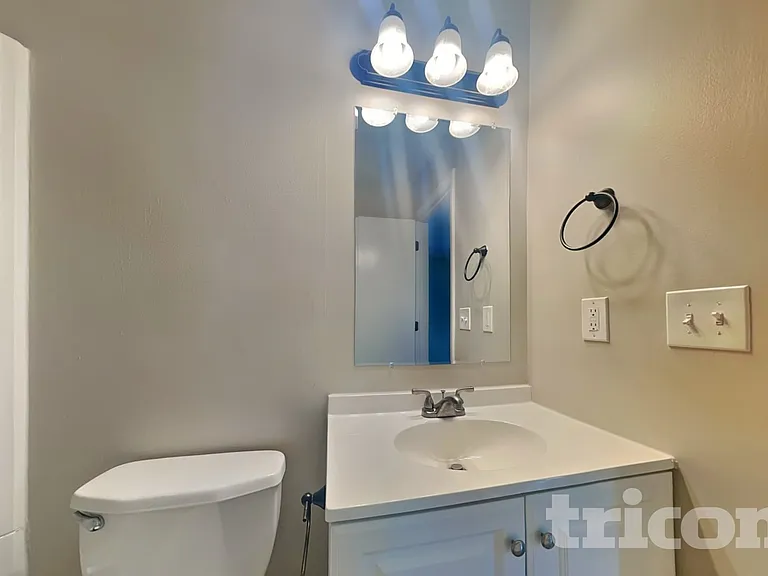 5820 Leatherwood Ln — Photo 15