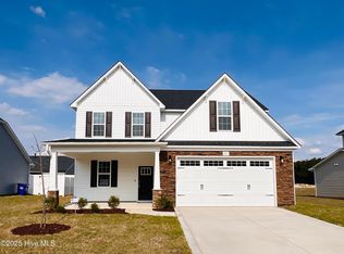 201 Watercress Ln, Raeford, NC 28376