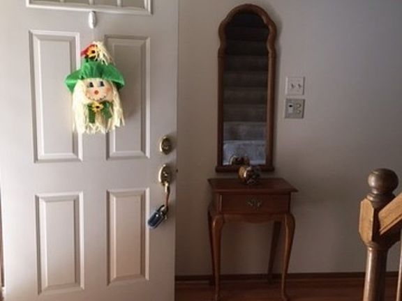 3rd image of 7616 W 158th Ct