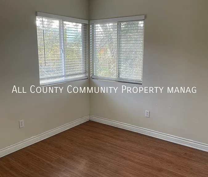 1132 N Broadway #16 — Photo 13