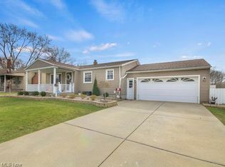 194 Smithfield St, Struthers, OH 44471