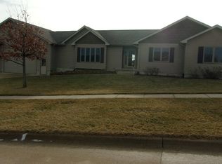 907 Randall Rd, Tipton, IA 52772