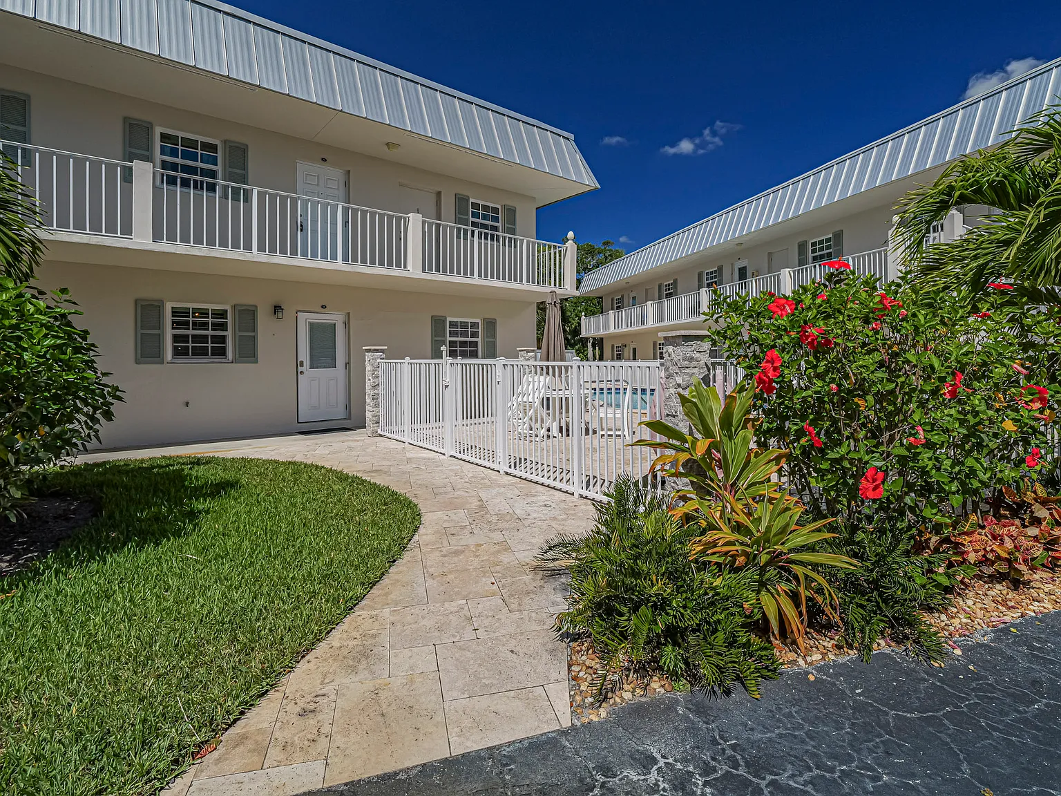 2 bed, 1130 sqft, $2,250 — Photo 3