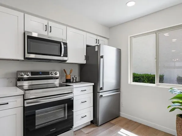 134 Espanas Gln, Escondido, CA 92026