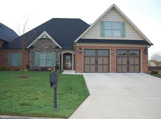 1639 Linton Ct, High Point, NC 27262