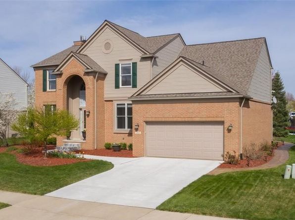 1805 Ring Neck Dr