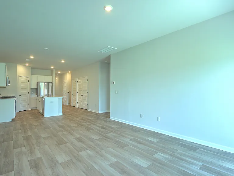 211 River Birch Ln — Photo 14