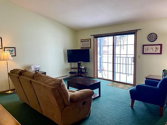 5th image of 340 Auburn Meadows Ct Unit A