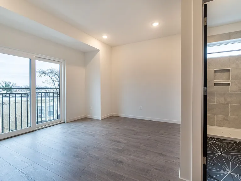 5734 Walnut St — Photo 16
